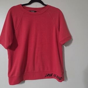 Simply Vera Vera Wang Red Love Is Kind Short Sleeve Sweatshirt Women's Medium